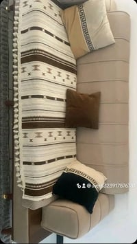 ١٠ مقاعد • نضيف • مكان سيدي