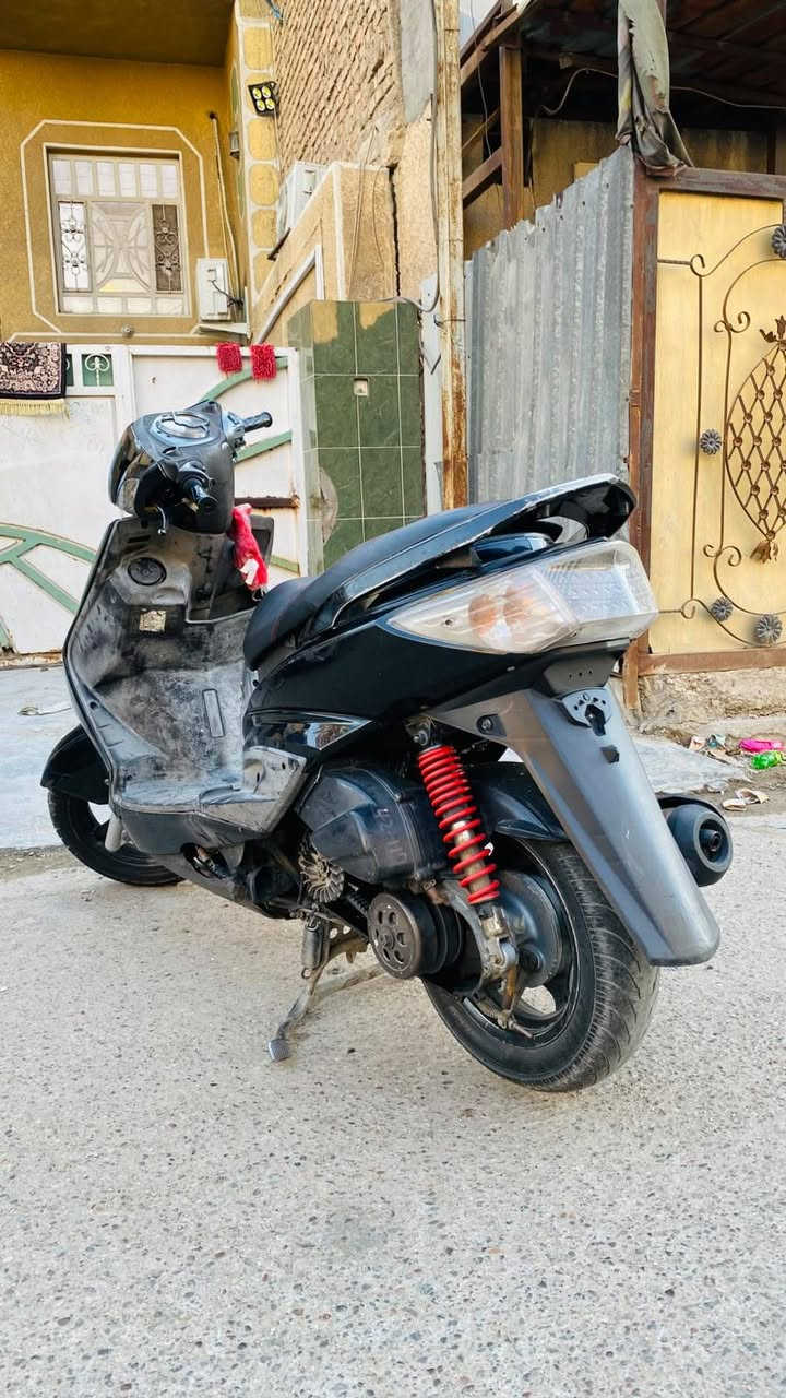 دراجه سكنس فحل كابريتر دراجه حلوه واتخبل وبيهه نقوصات بسيطه السعر 550 الشراي يدخلي وتساب مكاني بغداد الشعب ***********
