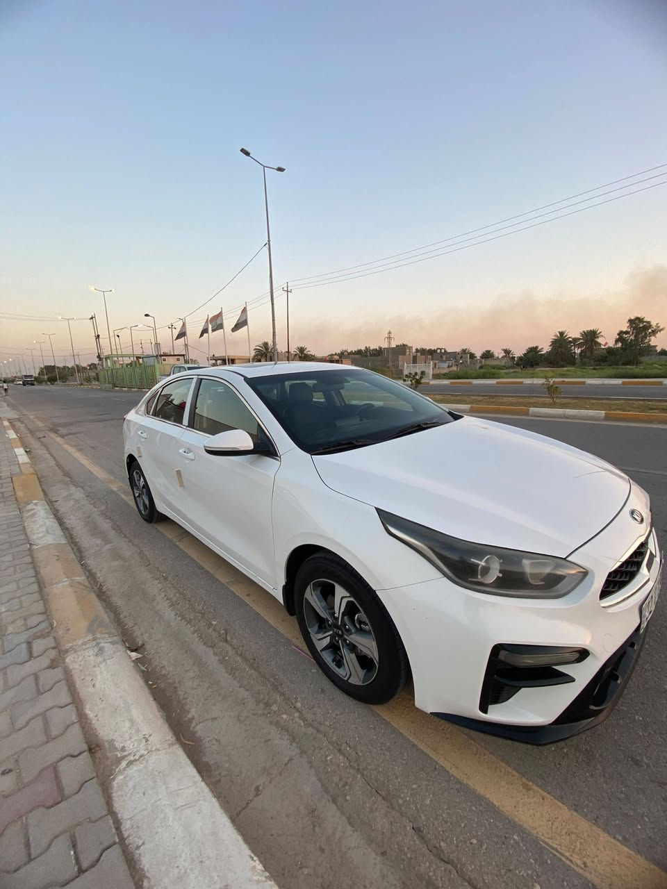 سيراتو موديل ١٩ سنويه مجدده ٢٩
رقم ربيل محرك ١٦٠٠  سونار موجود سعر ١٢٦
***********  عنوان واسط الزبيديه
