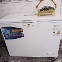 مجمده للبيع السعر  350 /07780008361