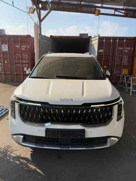 كرلفان ٢٠٢٤ بانزين مكفول ٢٩٠ واصل بصره  بدون كمرك ولي عنده كتاب شهداء  الستفسار *********** ***********
