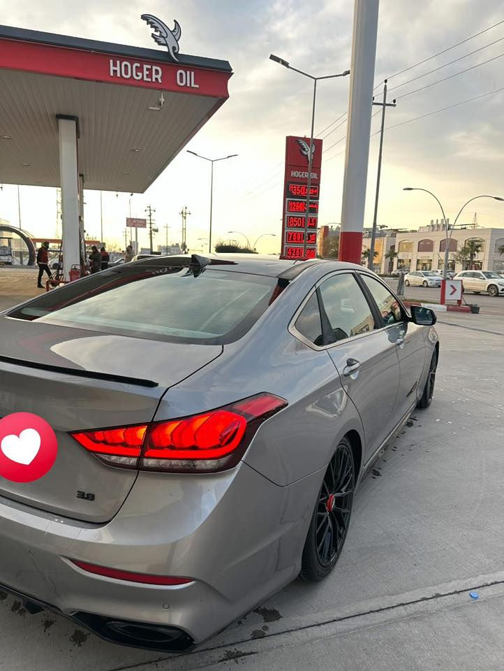 السلام عليكم. جنيسس g80 . موديل ٢٠٢٠
فول مواصفات الخير . محرك ٦ سلندر . وراد أمريكي 

رقم اربيل بسمي . حادث جاملغ بنيد بارد بدون صبغ 

طاك ايرباك برده فقط . السعر على رقم تلفون 

***********@
