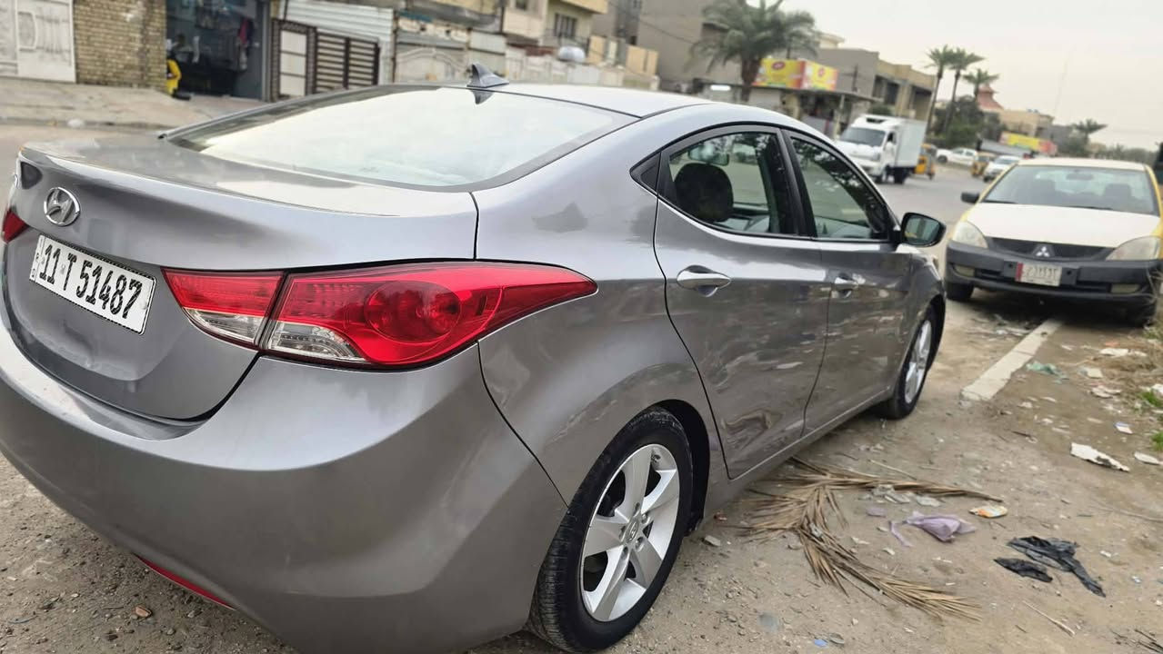 #امريكي_نظيف_ومناسب_سعره 
السلام عليكم 
النترا 2013 امريكي
ماشيه 98الف حقيقي 
السيارة نظيفة جدا 
المحرك و الكير  بحالة ممتازه 🔥✅
الصدر بحالة ممتازة🔥✅ 
السيارة بدون اي نواقص 
 بأسمي السياره والسنوية جديده تخلص ٢٠٢٨ شهر ٦ 
السونار مرفق مع الصور 
 
سياره نظيفه وبسعر معقول بالعافيه ع الياخذها 😍🤩✅

السعر :: اطلبه بالتعليقات يصلك خاص 📩🟩✅
المكان 
بغداد البلديات خلف الاطفاء 

 رقم صاحب السياره 
*********** واتساب واتصال 
***********  اتصال
