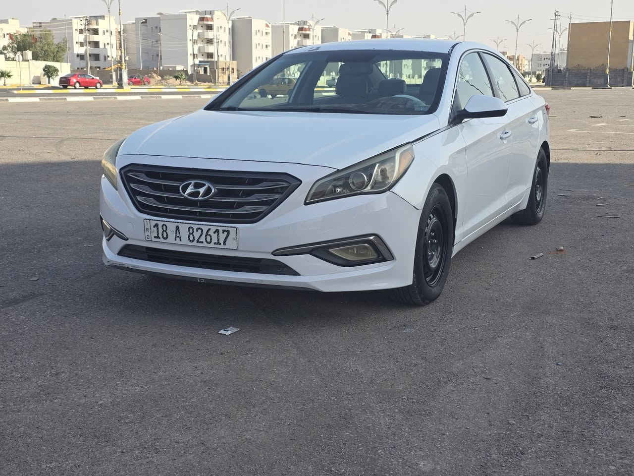السلام عليكم سياره نوع سوناتا موديل 2016 وارد امريكي حادثه جاملغ وبنيد بدون دواخل سياره جاهزه مكينه كير حداديه تخم تاير تبريد تدفئه كله مكفوله العنوان كربلاء السعر 98 رقم الهاتف ***********
