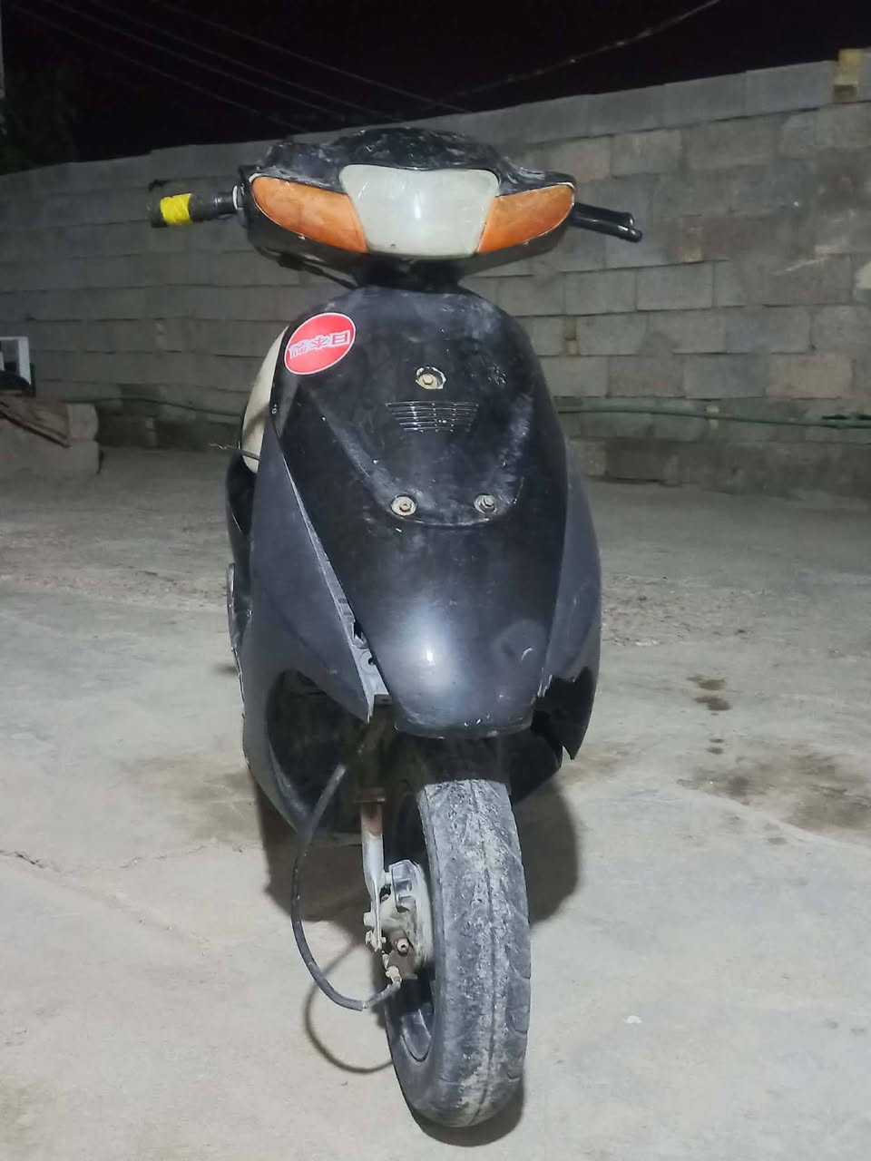 دراجه سازوكي نضيفه وشغاله شرط مكينه
ناعمه أوراق بس غلسته تشتغل هسه وماتمشي  مكاني مدثره 
سعره 125 (***********)
