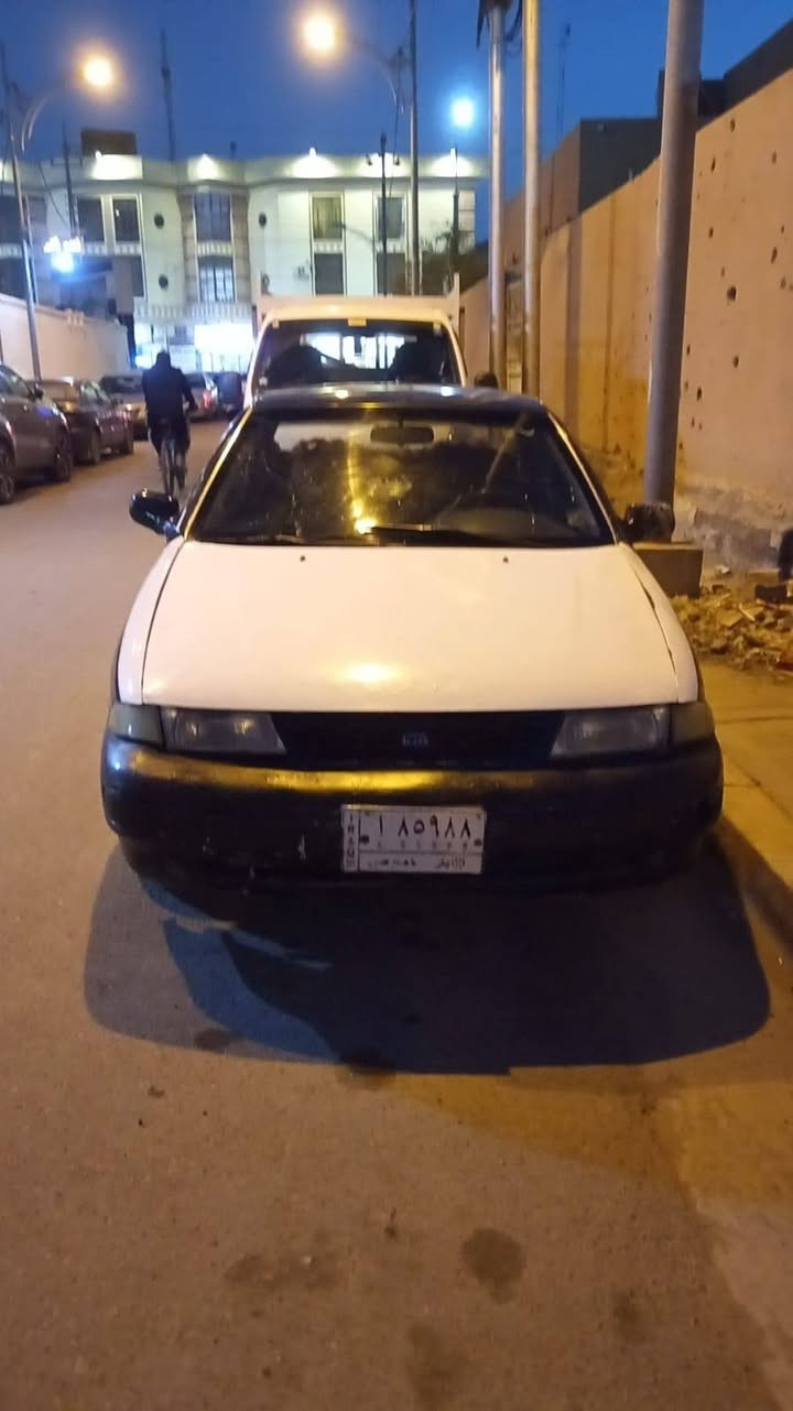 سيفا لبيع 93 محرك مفتوح كير جديد كهربيات شغاله *********** سعر 28.  بيها مجال كير اوتو هذا رقم صاحبه اني مكلف بنشر
