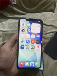 ايفون ١١ برو ماكس • ذاكرة ٢٥٦ • مبدل شاشة