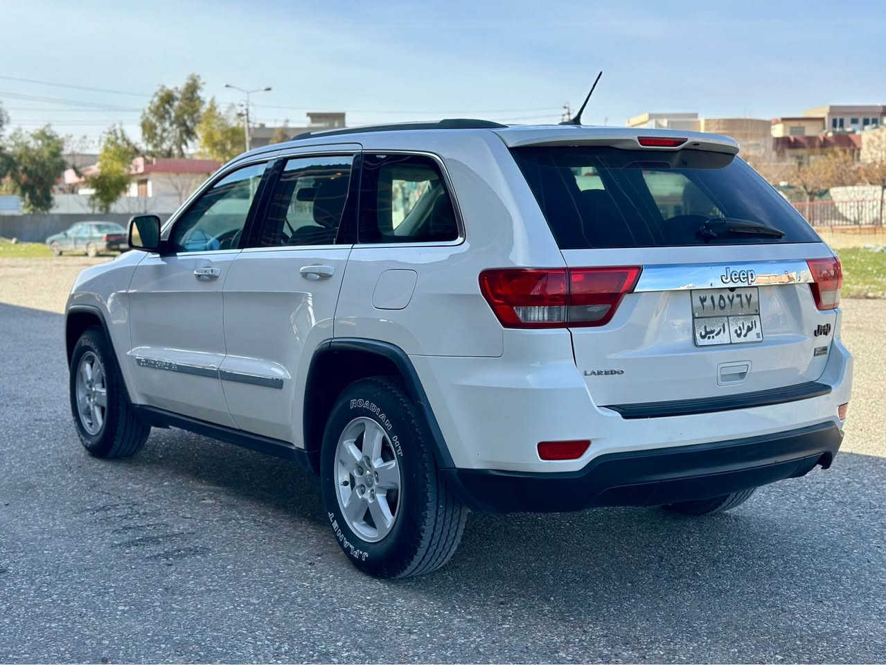 لاريدو موديل ٢٠١٢ 
تاك اكسل
سةنةوي تازةية گيرو مةكينة بةشةرت نةكراوةتةوة
بةناوي خومانةوةية چوار تايةي لوكي بو بةستراوة  
ئاپاد و كاميرا دةعامي بو دةعامي بةشةرت 
٢٢٥٠٠٠ كيلومةتر روشتوة 
نوكي بونيدةكةي بوياخة بي ناو كرتن
***********
*********** السليمانية, العراق
