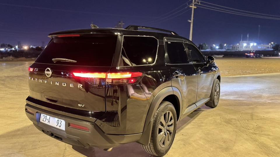 السلام عليكم للبيع فقط نيسان باڤندر 2022 وراد امريكي رقم بغداد تحويل ثاني يوم لسيارة فول مواصفات داخل لونين مكان لسيارة واسط مركز لمدينة للستفسار ***********
