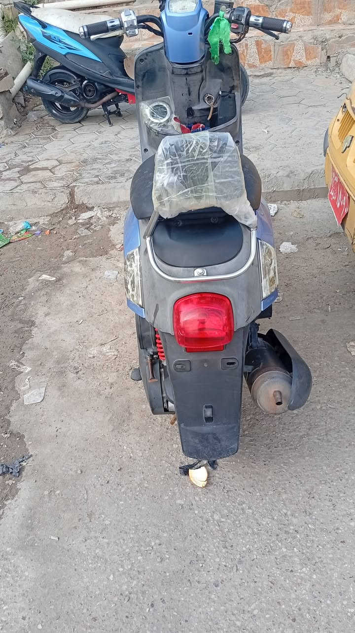 ماكس وريس للبيع شهر 800 ما مفتوحه بلاديه نوزن مكاني شارع 30 او هذا رقم تليفوني ***********
