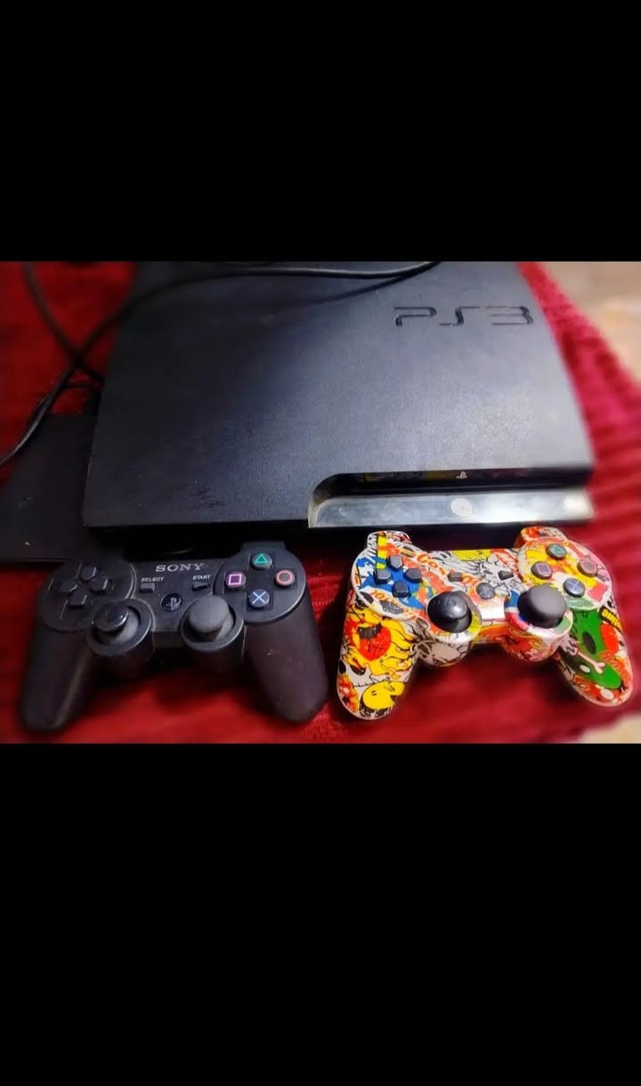 بلاي نظيف ما مفتوح جوستيكات2 سعره115 قفل.


**إذا كنت صاحب هذا الإعلان وتريد حذفه لأي سبب، رجاءا أرسل رسالة إلى الدعم الفني**