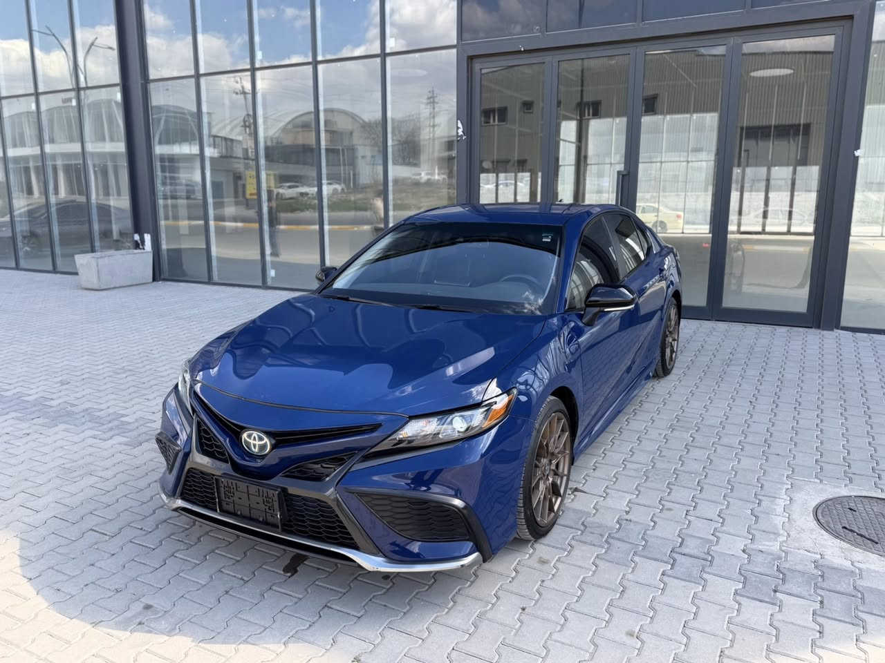 # للبيع او مراوس

النوع : كامري 2023 نايت شات SE+

‏‎الشكل الجديد 🆕

‏‎العداد : 15 الف 

‏‎موديل : 2023

‏‎الوارد : امريكي 🇺🇸

‏‎مكان السياره :سليمانية

‏‎الضرر : بنيد مبدل 
‏‎بدون دواخل وبدون ايرباك بشرط دعاميه اماميه بدون صبغ بلاديه مالتها 

‏‎السيارة كاتى بدون رقم دخول جديد تترقم شمالي فقط واذا تريد نرقمها الك وتستلمها مرقم وجاهز  

‏‎و للمزيد من المعلومات ، يرجى الاتصال على الرقم،
‏‎للجادين فقط ⛔️

***********
‏‎ڤايبر -واتس اب 

‏‎ مواصفاتة SE+ 
‏‎بصمه
‏‎رادارات جانبي وامامي
‏‎زنون فول
‏‎تحكم جهتين
‏‎2 سويج بلادي
‏‎سماعات 5 Bass
‏‎كشن كهربائي
‏‎كشن جلد
‏‎حجم المحرك 2500 
‏‎سستم جهاز حماية 
‏‎هيتر بلمري 
‏‎جناح خلفي
‏‎مثبت سرعه
‏‎گير سوكان
‏‎نضام Eco
‏‎نضام sport
‏‎شاشه كبير
‏‎كامره
‏‎كامره اماميه
‏‎نضام انزلاق
‏‎ويل كب حجم 18
‏‎وباقي مواصفات المعروفه
