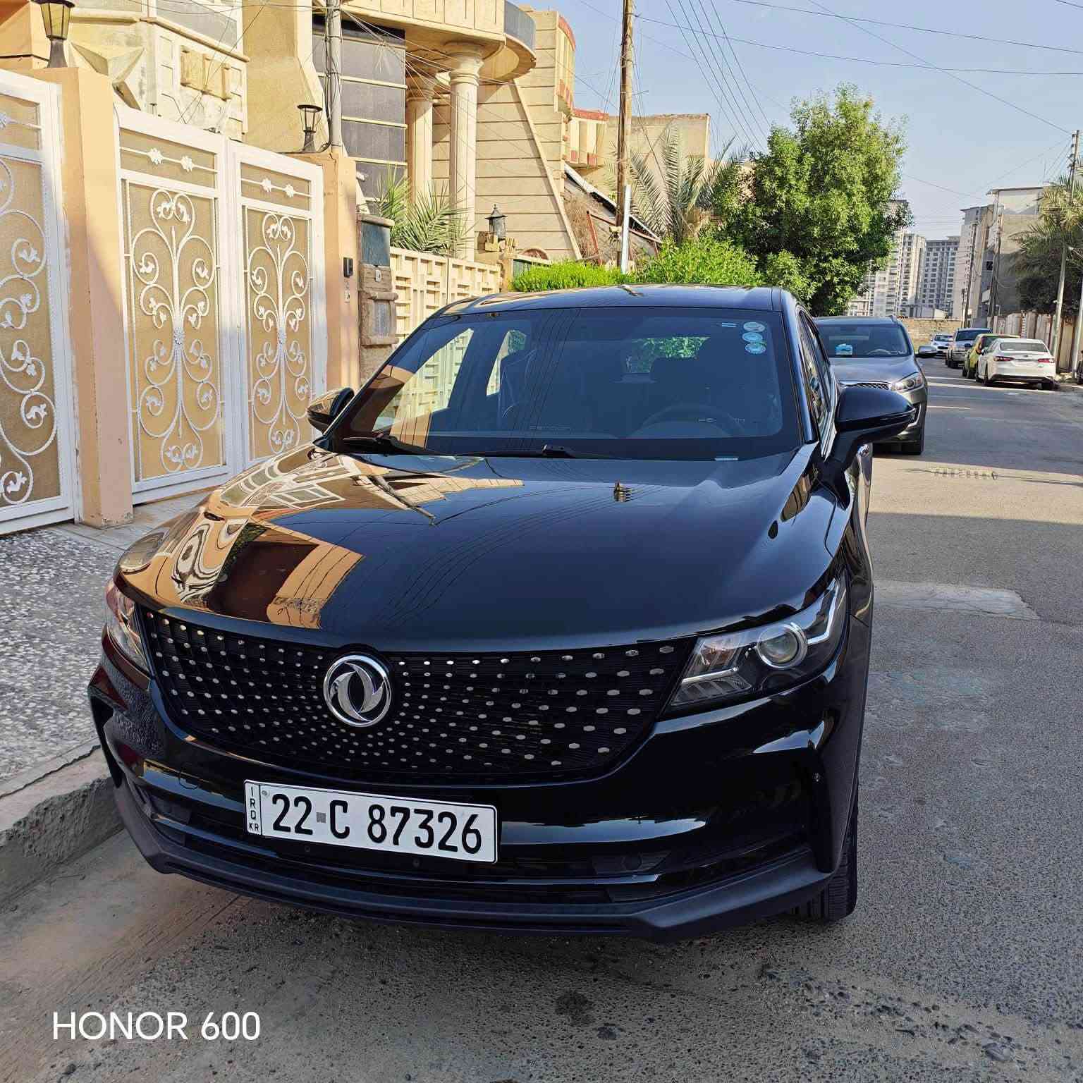 dong feng ix5 sport 2023
سياره جديده وبعدها بضمان الشركه دهن وفلتر من الشركه والتبديل على ايدهم يعني ضمان الشركه 
كير ومحرك ياباني 1500 تيربو 
ثلاث انظمة قياده 
اقتصادي وسبورت واعتيادي 
فول بفئتهه فتحه سقف 
تبريد قطعتين 
فول تحكمات ستيرن 
تثبيت مسار 
اوتو ستوب 
اوتو هولد 
مانع انزلاق 
فول ايرباگ
مود قياده ضد الثلج والامطار 
مود قياده عند المرتفعات 
مود قياده عن المنحدرات 
7 سماعات و6 سبيكرات مع نظام صوتي دولبي 
ستيرن جلد بلاد 
كشنات جلد
بصمة دخول وتشغيل بصمه
شاشة تحكم 11.5 انج 
كل ادوات السياره كاملة سبير وجك والعده  
 عداد المشي :١٩ الف كيلومتر 
مكفولة كفالة عامة 

السعر ١٣٨ ورقه وبيهه مجال بسيط
 
للاستفسار الاتصال على الرقم فقط 

☎️ ***********
مكان بغداد حي الجهاد
