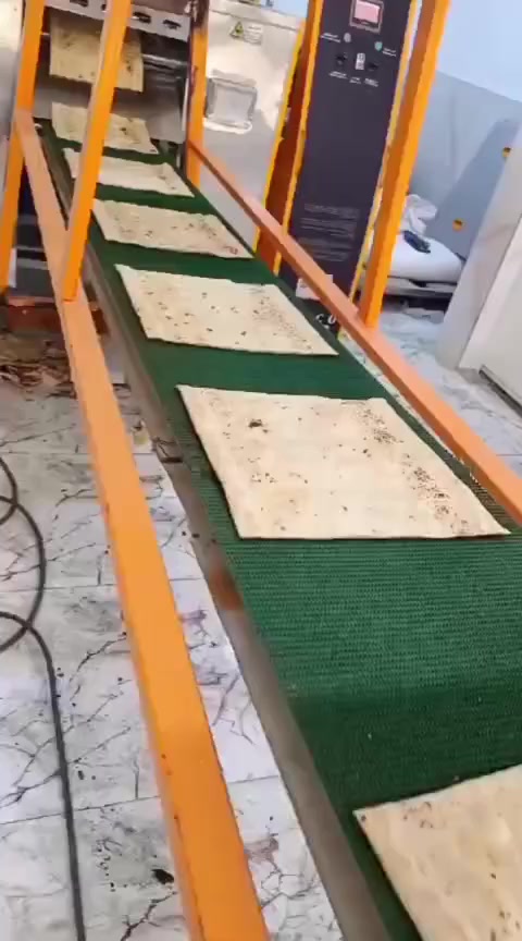 السلام عليكم
خط نتاجي خبز عراقي و عيش 
 لبناني للبيع نقل ول تنصيب علينه تاخذ 
 واصل وبي ضمان ١٠ ايام
صنع يراني متياز طلب خاص
***********
***********
