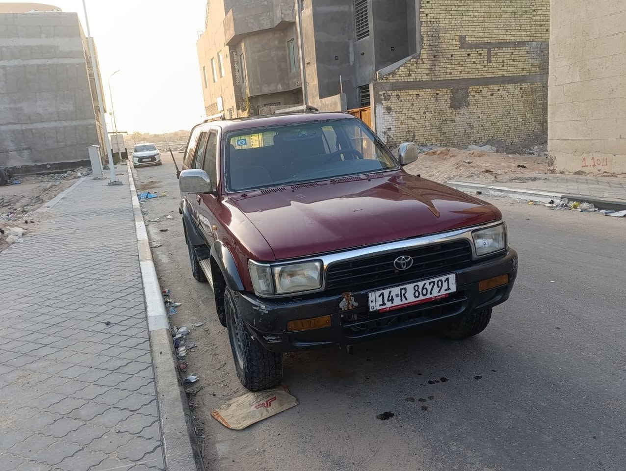 السلام عليكم تيوتا 4رنر 
السياره جاهزه على اخر حبايه 
مكينه كير 3000 ثلاثة الاف 
تخم تايرات جدد ب 300 الف 
رقم و سنويه جديدة
السيارة فول مواصفات حساسات شاشه شنو اتريد يشتغل بس الفتحه ما سويتها 
تبريد ثلج  بمعنا الكلمه 
السياره باسمي شخصيا  تحويل مباشر
السياره معروضة 65 ورقة و بيها مجال 
اذا ابالك جوه الخمسين لا تتصل  
***********
