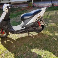 دراجه ماكس للبيع دراجه صارله أقل من اربع اشهر نازله من رنبه الدراجه مك...