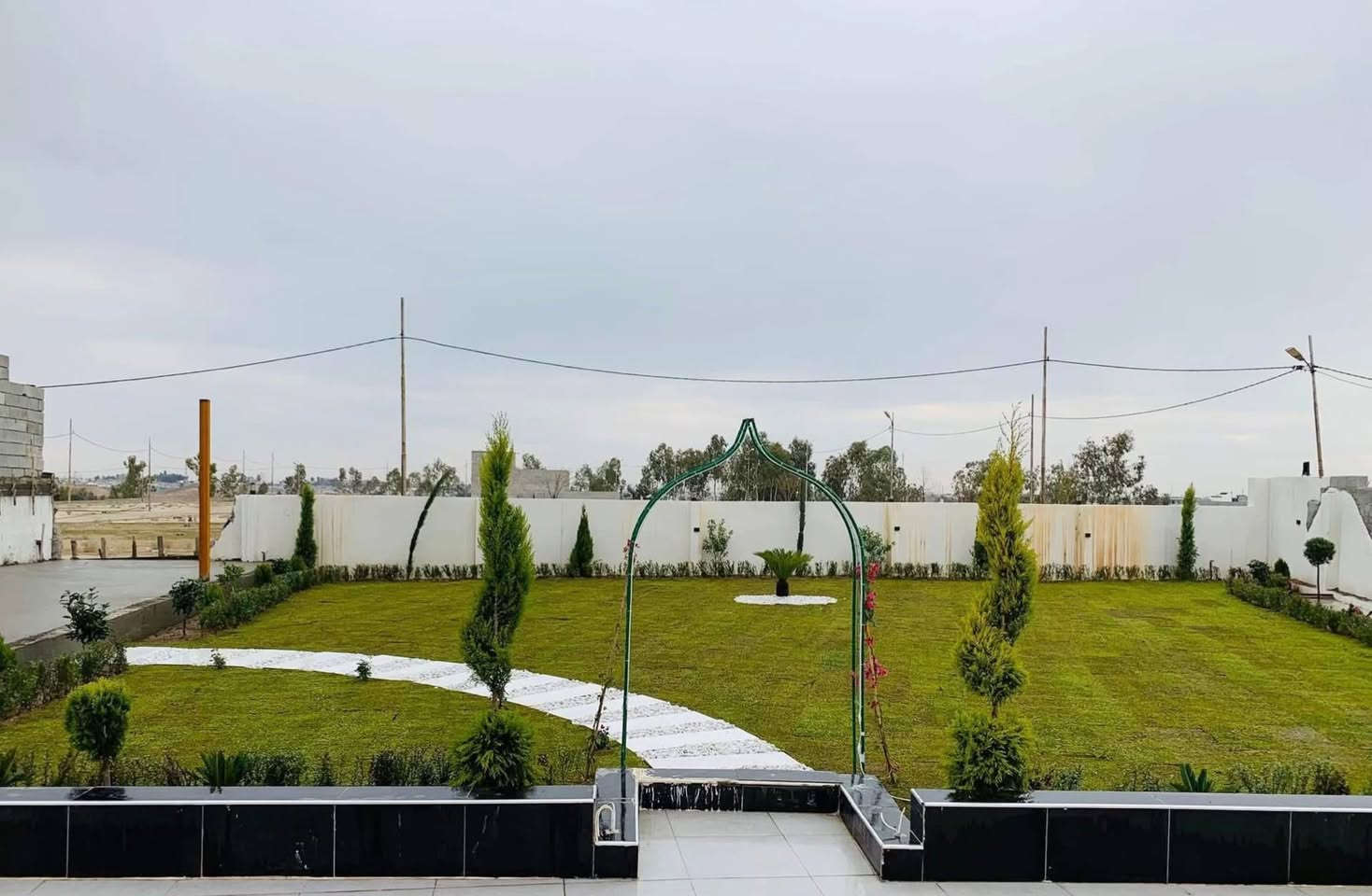 السلام عليكم  عمل حدائق. حسب الطلب  كادر مختص.   داخل السماوه فقط  
للتواصل ***********
