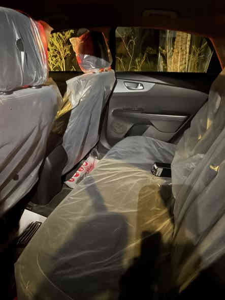 السلام عليكم
فورتي2020
الموصفات 
شاشه
كامره خلفيه
راذار امامي
حساسات
نضامين قياده
سستم صوت
مكينه دوش 2000
ويل كب 
تخم تايريات جديد

الحادث بنيد مبدل بلاد و مصبوغ 
السعر129 و بيه مجال بسيط
مكاني بغداد
***********
