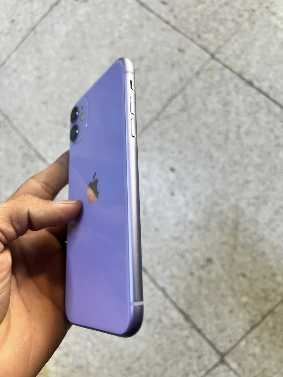 سلام عليكم ايفون ١١عادي مكفول مامفتوح مايعبر هوا وتر ذاكره ١٢٨ بطاريه ٧٣ كله شغال نت مخابره صوت شحن كامرات فيس إيدي كله شغال السعر ٢١٠ وبي مجال مكاني بغداد حي اور أو لبنوك ***********
