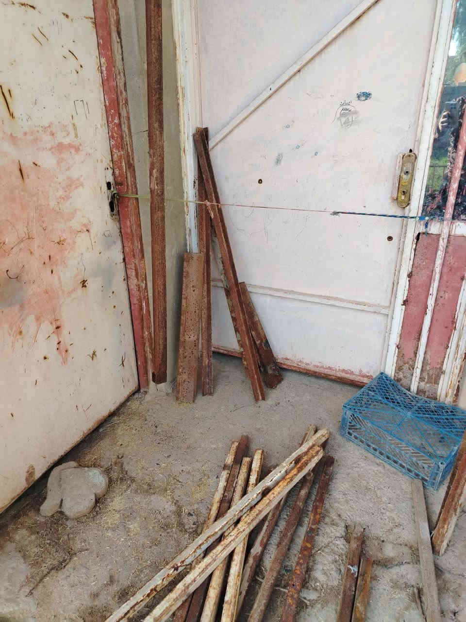 حديد للبيع انجين 96 متر

انج ونص 20 متر

انج 20 متر للبيع سعر 250 وبي مجال
مكاني العباس للتواصل ***********
المجموع 136 متر الكل
