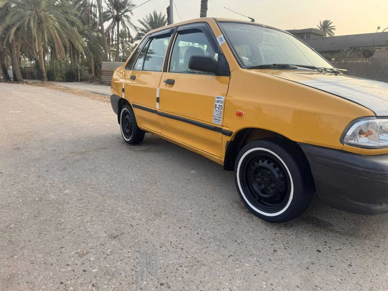 مرخصت الادمن المحترم
سايبا موديل ١٣ رقم بغداد الماني 
سنوية لغاية ٢٧ 
مصفره هيئه وغرامه 
شواصي شرط بلاد لاصبغ ولالحيم ولاخياس 
محرك مكفول لاتبخير. ولاتنقيص ولادخان
كير جديد لايفلت ولايقر ولا بي صوت
مكفوله من الضربه والصبغ والتبديل 
حداديه اماميه خلفيه جديده 
تخم تاير جديد ابو الخط 
كهربائيات كلهه شغاله 
السعر ٢٩ وبيهه مجال بصيط 
مكان السياره بابل قرب سيطرة الاثار 
رقم الهاتف ***********
