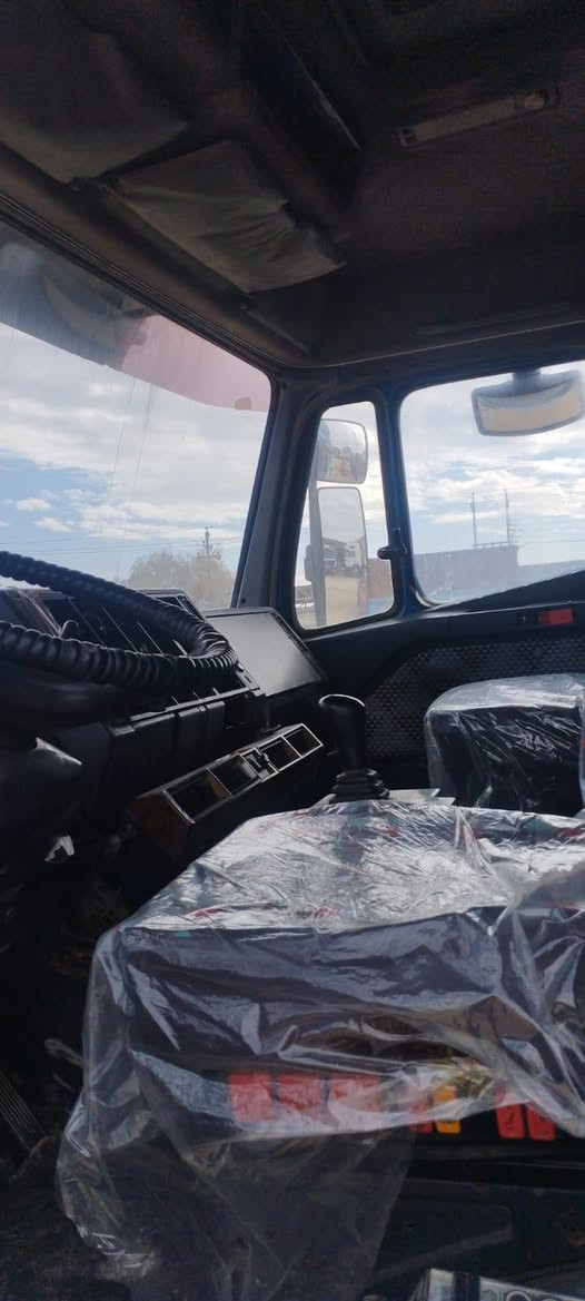 سلام عليكم
للبيع البي كرواتي موديل 1995
فلات بسمي سنويه جديده رقم أنبار 
مكينه 38 جديده لا تنقيص ولا بخار 
گير كهربائيّ 155
بم كهربائيّ 
سبلت شغال 
چوبلس محور طويل 
قماره لگزز
تخم تاير  
العنوان النجف الاشرف 
***********
***********
سعر البيع 170 $ وبيه مجال بسيط
