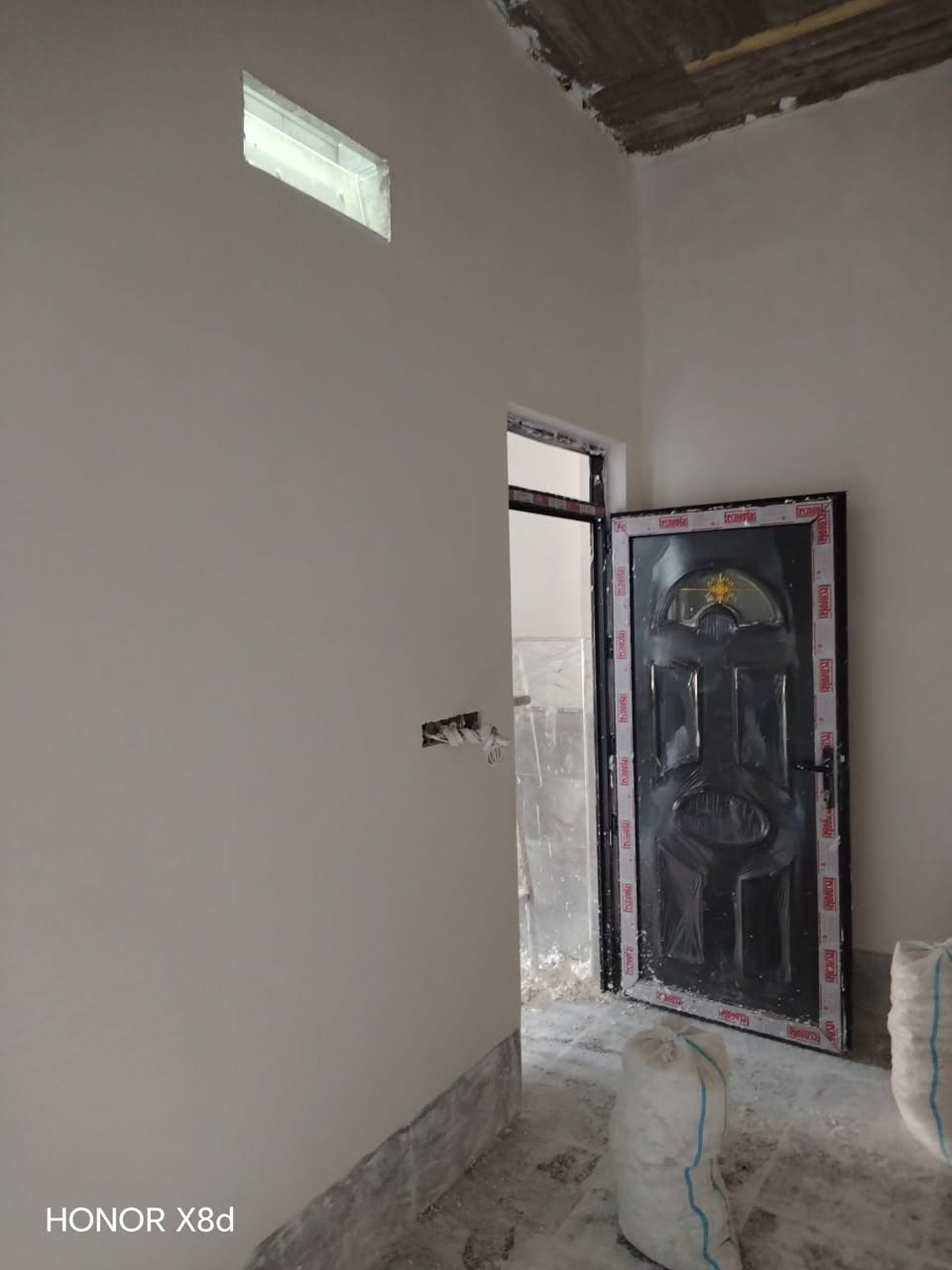 لباخين جص كادر كامل 
التزام بالعمل. 
شغل درجة اولئ ومساطر 
نشتغل كافة محافظة الموصل
للتواصل *********** او مراسلة الصفحة
جزء من اعمالنه
