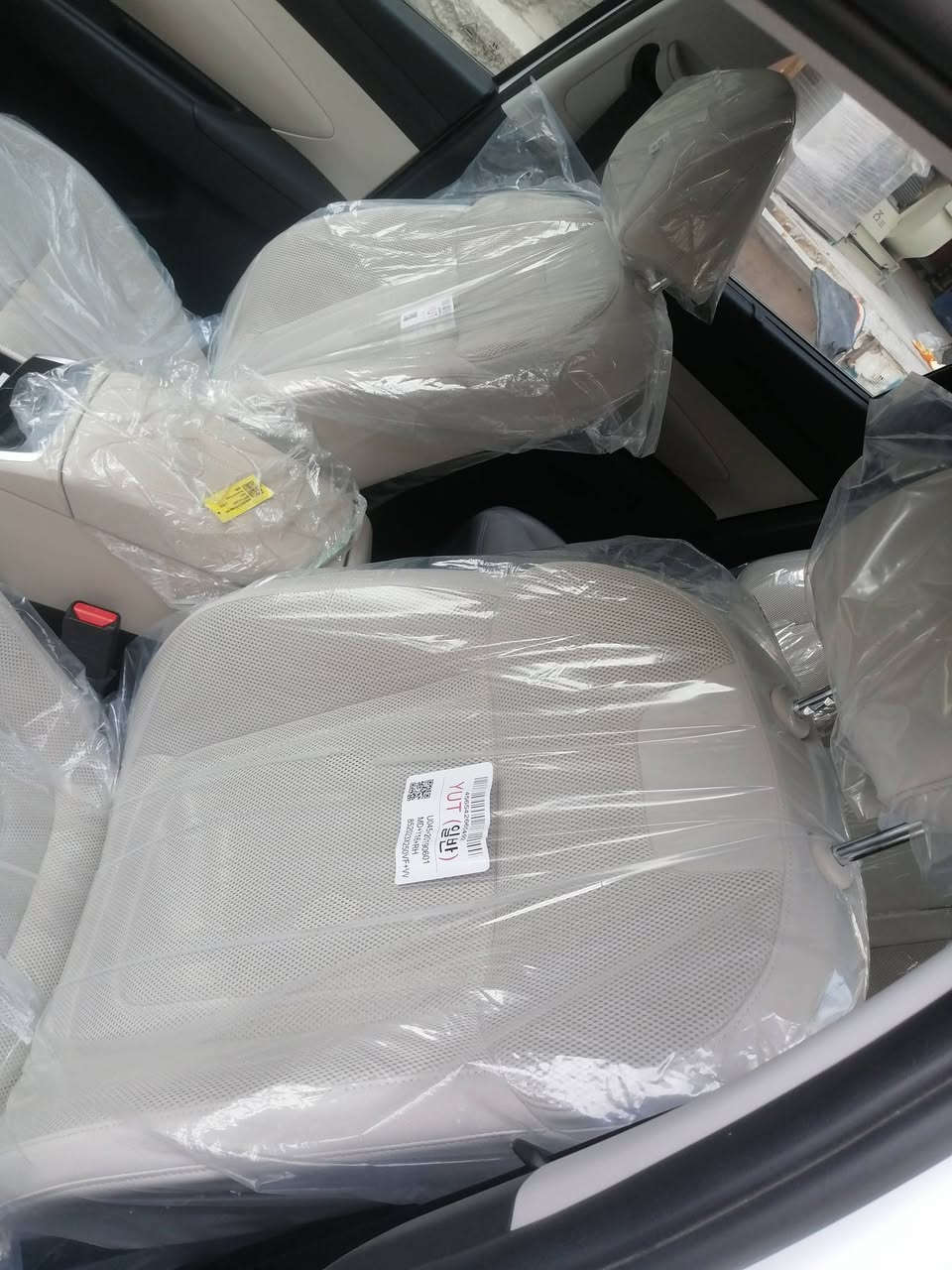 السلام عليكم
سياره توكسان خليجي للبيع
موديل 202‪5.
مواصفات السياره 202‪6
ماشيه 150‪0
السياره زيرو
فول مواصفات تو كلر
ويل 19.
كشنات تبريد فقط
السياره شخط مابيه سياره حلوه وجاهزه
الجنطه كهرباء.
بردات.
محرك 200‪
السياره تحت الضمان الشركه 
شركه فجر البلاد 
السعر قفل 236‪
بيع مستعجل 
العنوان النجف الأشراف
***********‪ 📞
