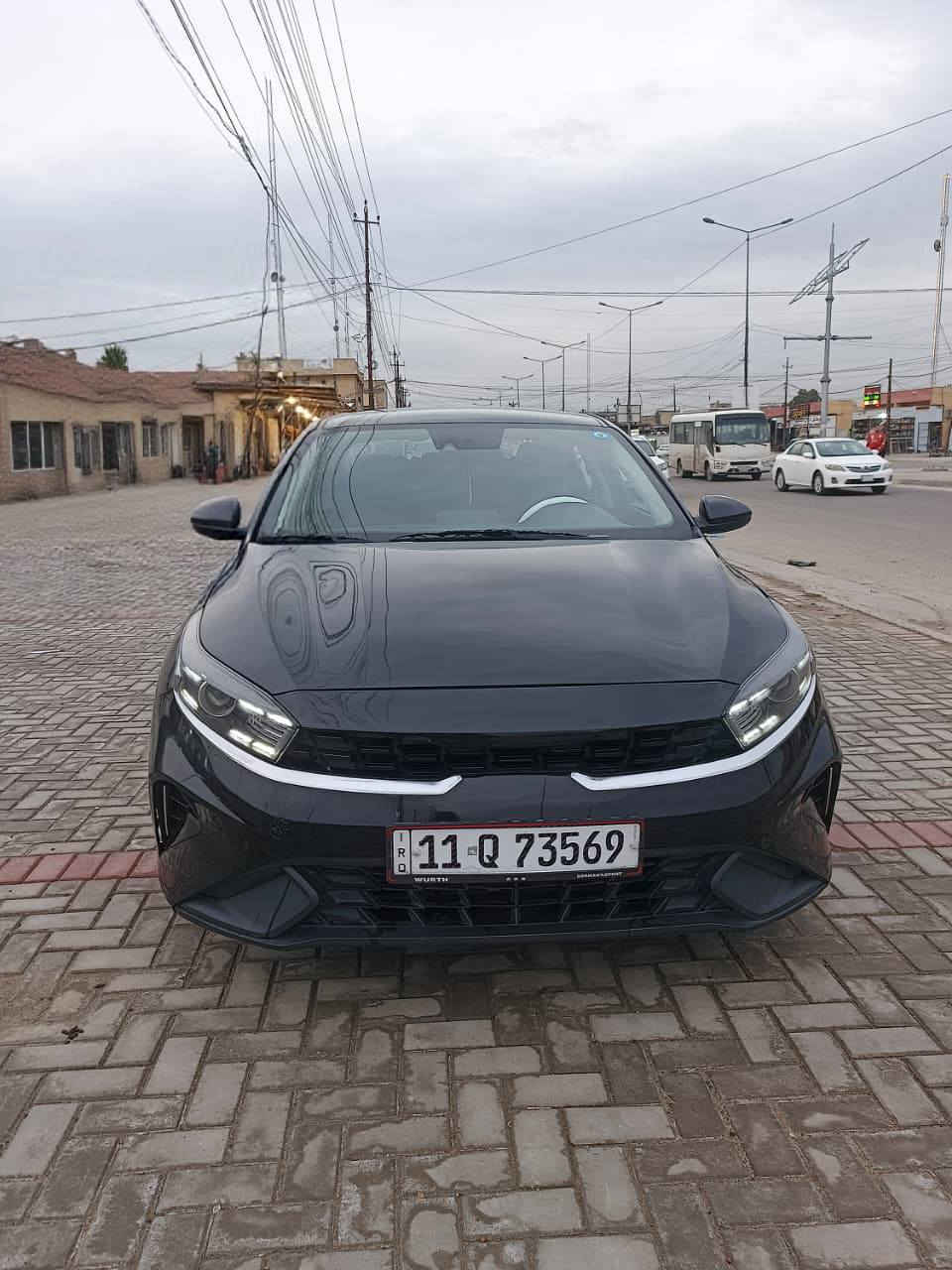 السلام عليكم
كيا فورتي 2024  مواصفات LX مرقم بغداد بيها قطعتين صبغ فقط 
المواصفات العادية سويج تحديد مسار مانع انزلاق 
مكان السيارة بغداد الحسينية الراشدية 
رقم الهاتف: ***********
السعر: 155 وبيها مجال حق الجية
ملاحظة: مكلف بالنشر ما متواجد بالفيس
