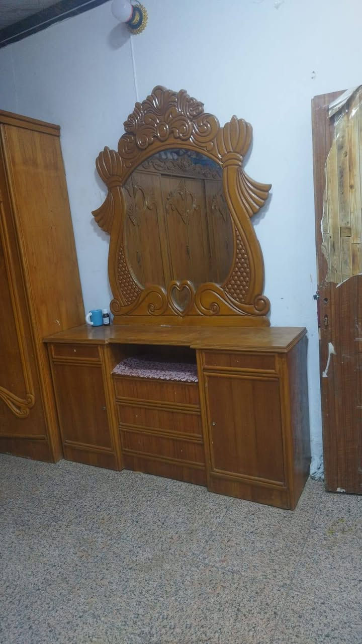 من رخصه صاحب الكروب  غرفه للبيع استعماله فقط سنه اريد ابيعه بسبب التنقل من بيت البيت يعني اجار سعره مليون ٣٥٠ الي يريده يراسل خاص شراي راسل مو شراي لاتراسل رجااء المكان نجف حي ميسان


**إذا كنت صاحب هذا الإعلان وتريد حذفه لأي سبب، رجاءا أرسل رسالة إلى الدعم الفني**