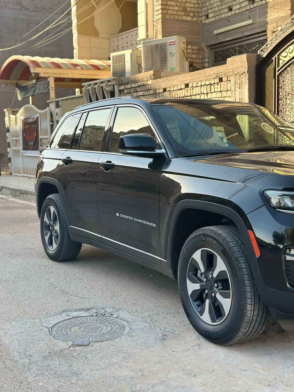 سلام عليكم جيب موديل 2024 هايبرد السياره فول مغلفه ppf
ضربتها دعاميه وفقط بارد السياره فول فول نضافه السياره ماشيه 32 ميل مكانها بغداد بلديات *********** 💵معروضه ب٣٢ونص
