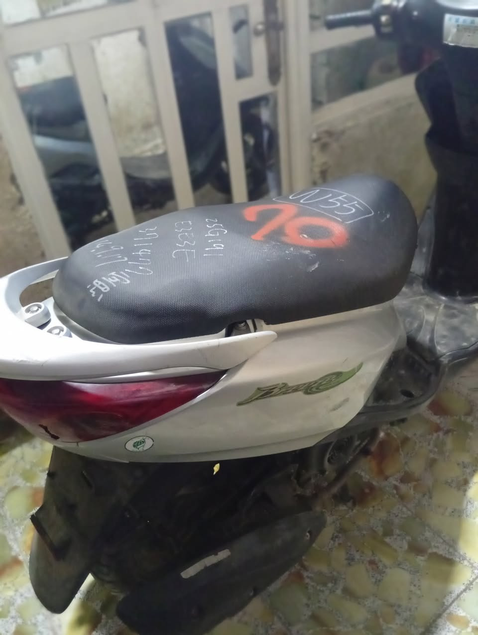 سلام عليكم دراجه ابريز البيع نوزل مال رمبه 
15يوم صار من أخذته قيم بل يرضي بي الله 
مكان الزعفرانية الرقم ***********
