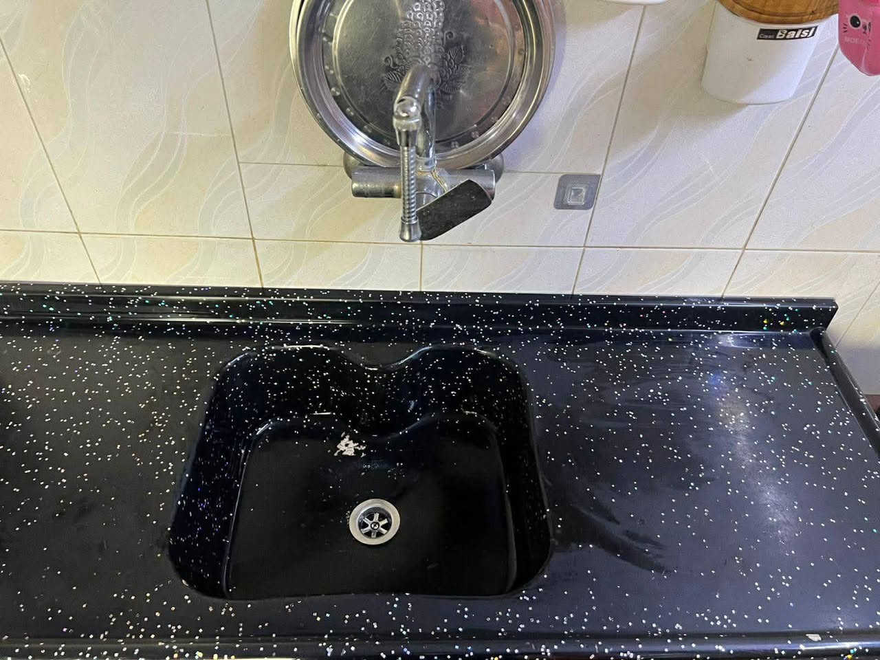 السلام عليكم عندي مرمرة كاونتر وسنك قياس  مال الكونتر الطول مترين والعرض ٥٥ السنك ١٥٠ الطول والعرض هه السعر مية  مكاني الشعب


**إذا كنت صاحب هذا الإعلان وتريد حذفه لأي سبب، رجاءا أرسل رسالة إلى الدعم الفني**