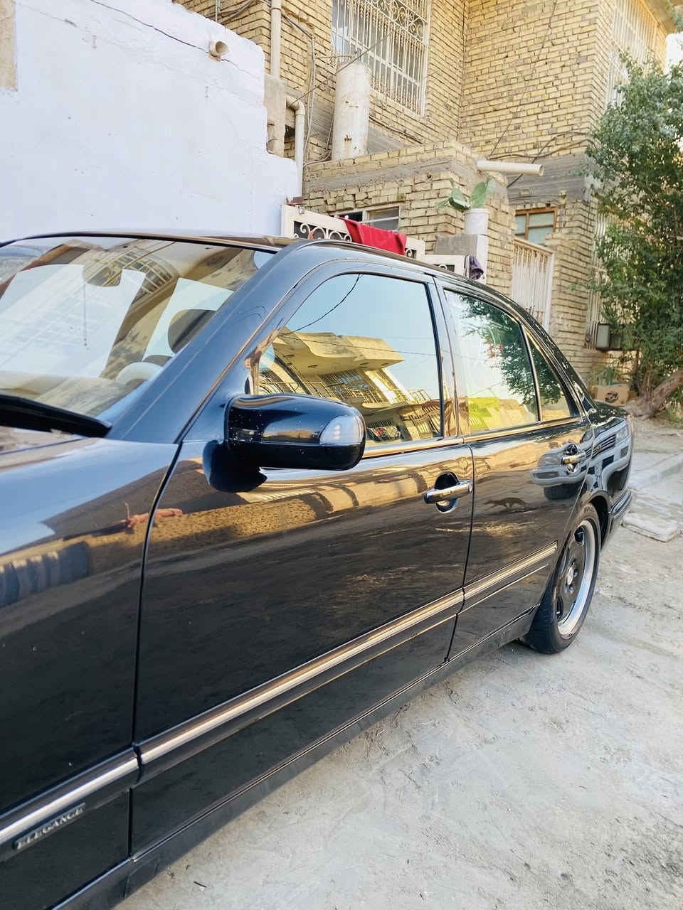 السلام عليكم مرخصت مدير الگروب
 ام عيوان 2001 البيع
كفاله عامه بس چامل كلير خارج العراق
فاتحه سقف كشن كهربائي
رقم التلفون***********
بيع مستعجل
