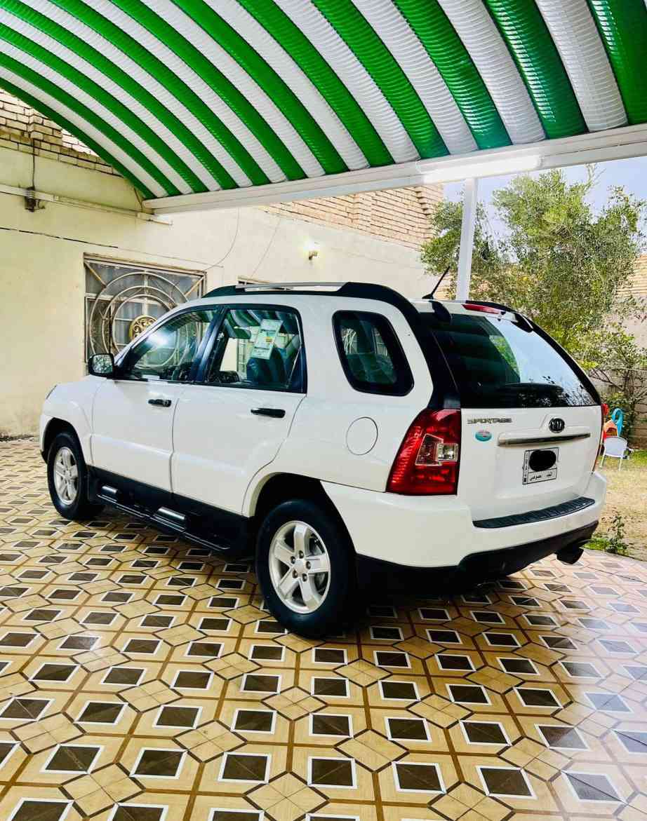 السلام عليكم كيا سبورتج موديل 2009 خليجيه رقم نجف ملكها ديوانيه تحويل ثاني يوم مكفوله كفاله عامه ضربه وصبغ وفتح وتبديل وبارد مكينه وكير كفاله حداديه جديده تخم تايرجديد تبريد ثلج 🥶 فول مواصفات مكينه 2000 فتحه سقف دواخل بيجي وصاح خمسه ويل كب مفروشه ارضيه جلد ومدوشمه جاهزه السياره من كلشي السعر المطلوب 125$ وبيها مجال اي استفسار اتصل عله هذا الرقم 
                                *********** 
مكاني ديوانية قضاء المهناوية ديوانية, القادسية
