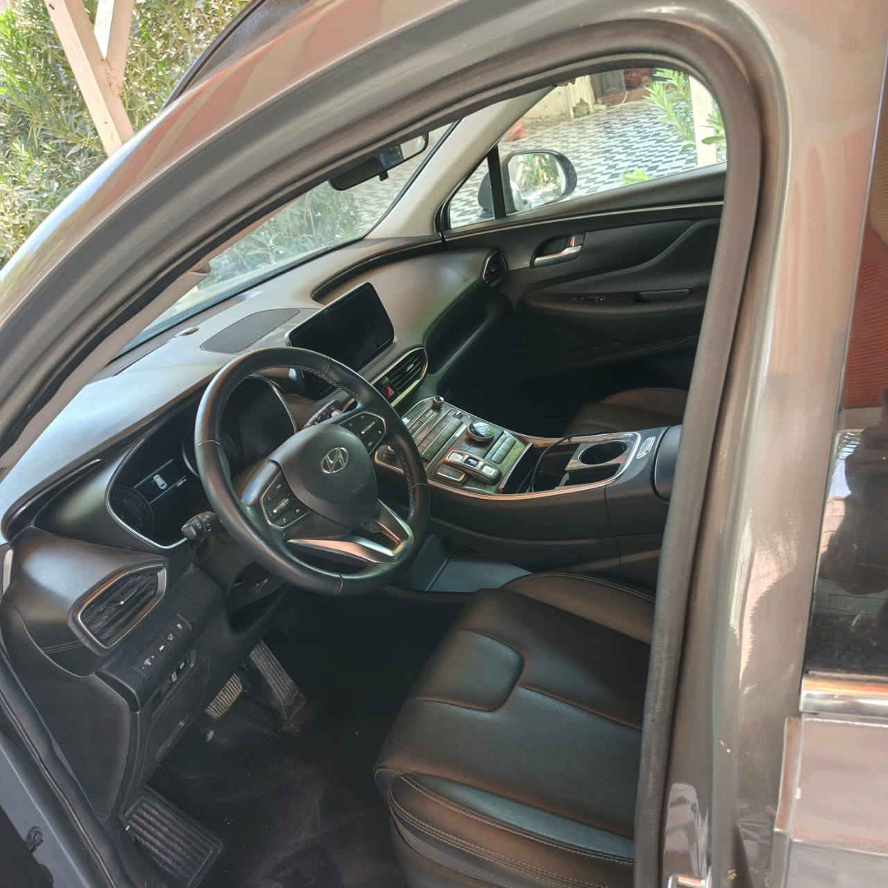 سلام عليكم لبيع سنتافيه مديل 23 ماشيه 24 سياره فول ما عده افتحه سياره وارد امريكي رسني دزلك صور لحادث سياره بدون رقم مكان ناصريه مركز سعر 180 وبيه مجال رقم الهاتف ***********
