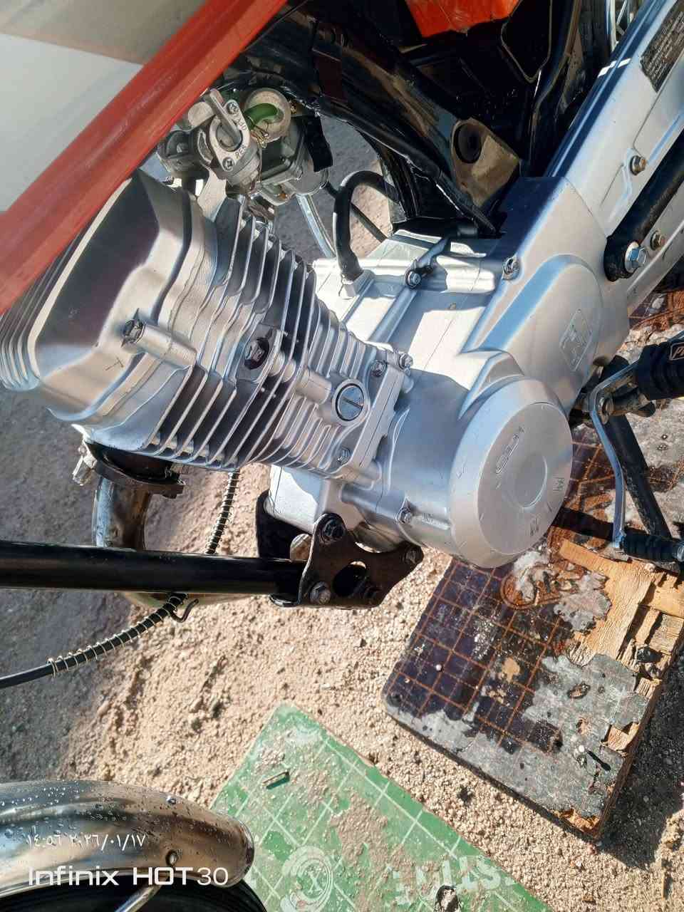 سلام عليكم 
اخوان دراجات نامه البيع 
سعر 525او بيه مجال المكان جسر المضروب
دوات رقم ***********متواجد فقط واتساب
