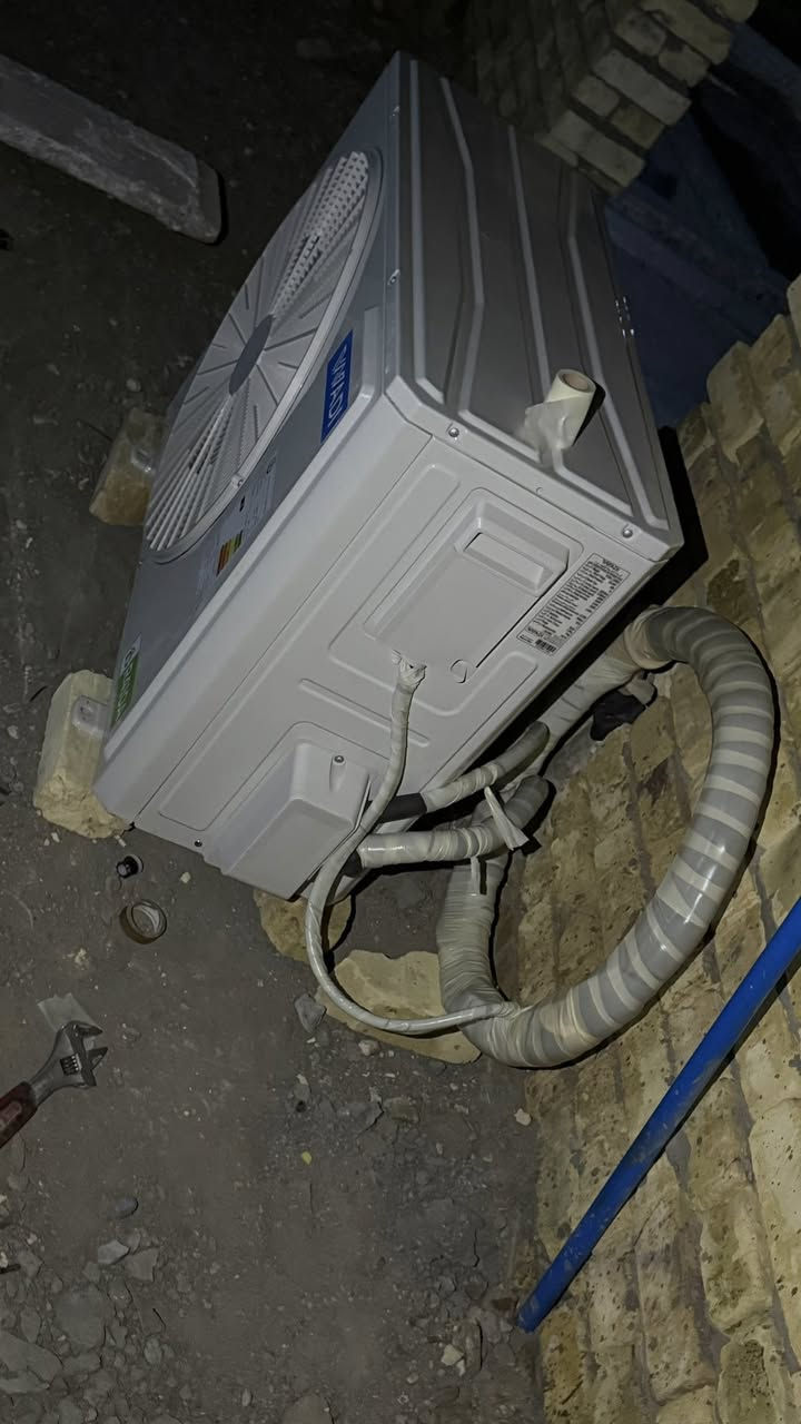 صيانة السبالت.. مو بس غسل، هي فن ودقة! 🛠️💎
لكل من يبحث عن الأمان والعمل المتقن، نقدم لكم خدماتنا المتكاملة لصيانة وتركيب جميع أنواع السبالت (الكنتوري والجداري):
​📍 تركيب احترافي: نضمن لك توزيع البرودة وشكل جمالي للتأسيس.
​📍 صيانة دورية: تزيد من عمر الجهاز وتقلل سحب التيار الكهربائي.
​📍 تشخيص دقيق: نعرف العطل من أول فحص، بدون تجارب وتكاليف زايدة.
​
📞 للحجز والاستفسار: [***********
***********
