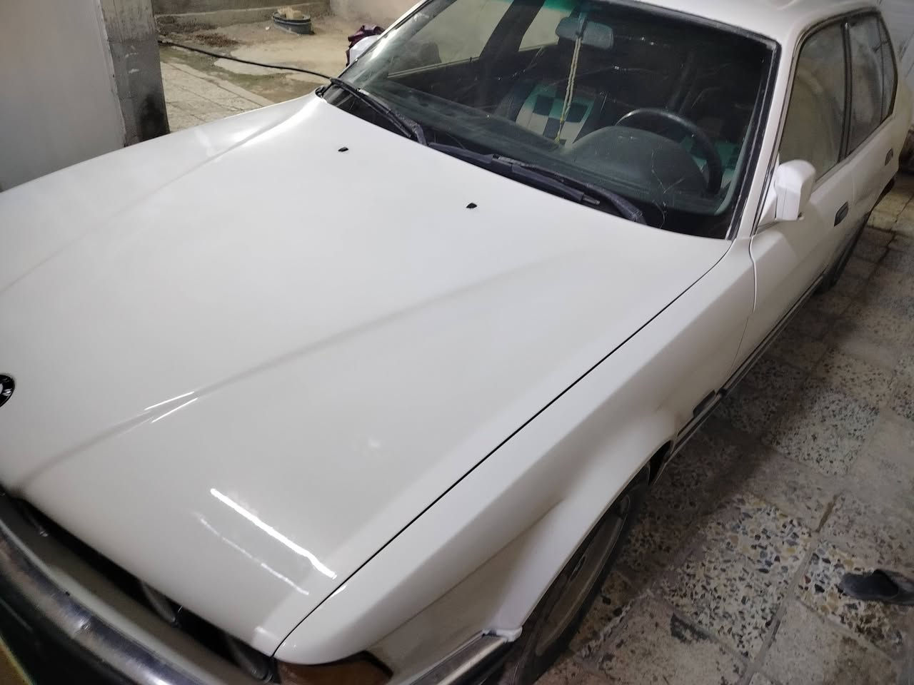 السلام عليكم
بي ام دبليو 735 رقم قادسية دولي بأسمي صبغ فرن جديد 
مكينه مكفوله كيرها بي مشكلة تحويل مباشر 
للاستفسار اتصل *********** مكاني بغداد
