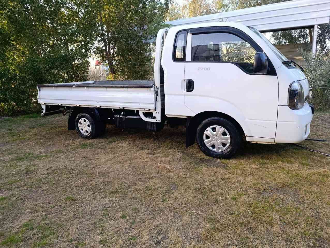 السلام عليكم
    للبيع كيا ٢٧٠٠ موديل ٢٠١٧

رقم واسط نكليزيي سياره بوضع شركه
    ماشيه ٢٠٠ كير محرك اكسن شاصي كفاله
تبريد 🥶 سياره بيه فقط البنيد مبدل باقي ع سونار
قطره صبغ مابيه ولا فتح  ولا بارد

       مكاني بابل النيل سعر ١١٧💵 وبيه مجال للشراي 
رقمي ***********📞
