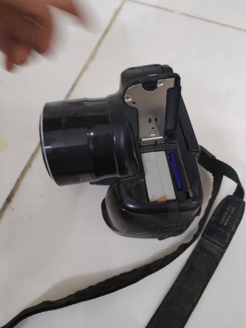 كاميرا كانون وطباعه صور سيلفي ومقص صور كلش نظيفات
 سعر ع خاص


**إذا كنت صاحب هذا الإعلان وتريد حذفه لأي سبب، رجاءا أرسل رسالة إلى الدعم الفني**