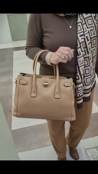 حقائب • لون هادئ • كمية محدودة