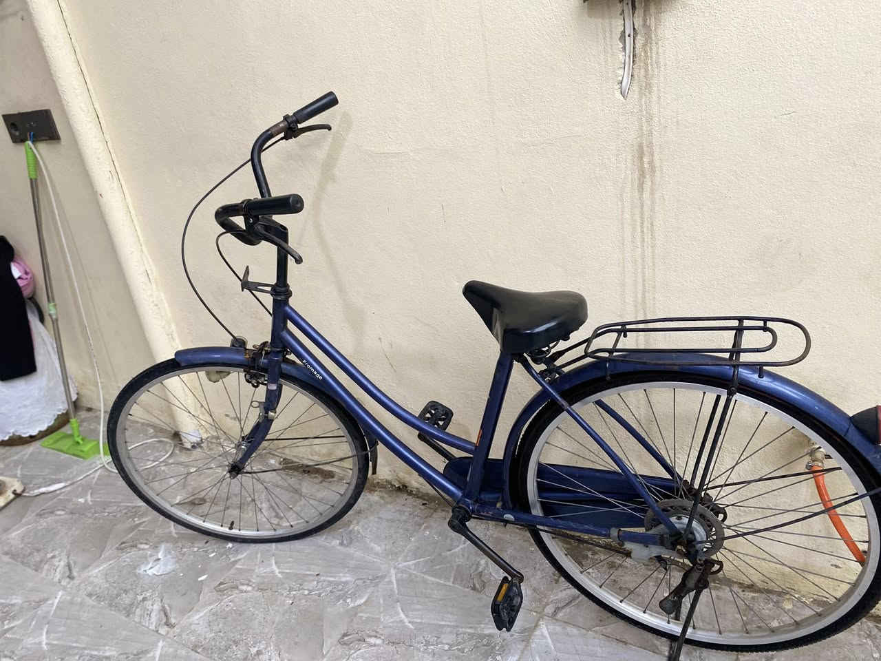 سلام وعليكم بايسكل البيع سعر 80 بي مجال


**إذا كنت صاحب هذا الإعلان وتريد حذفه لأي سبب، رجاءا أرسل رسالة إلى الدعم الفني**