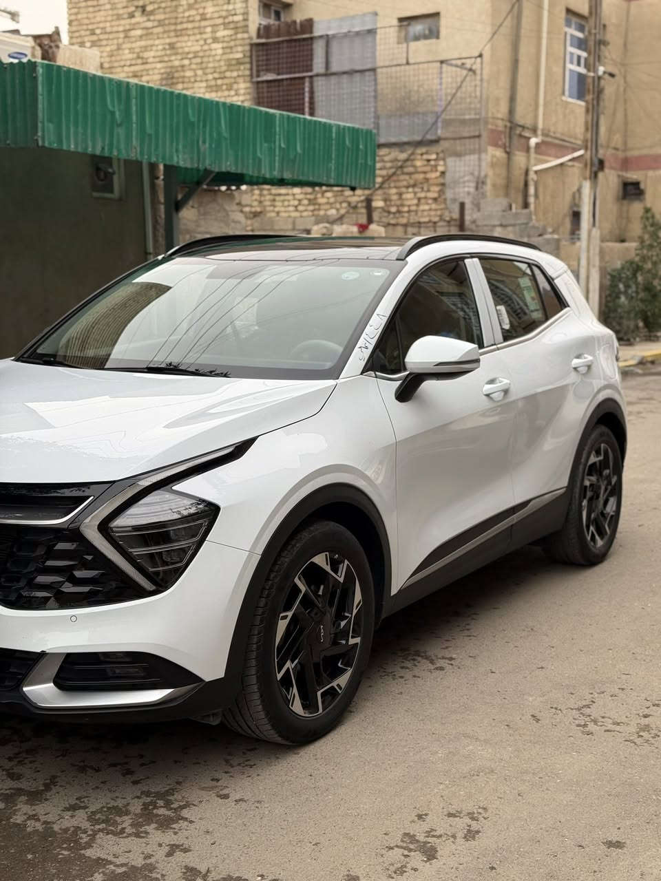 السلام عليكم للبيع كيا سبورتج رقم اربيل ب اسمي تحويل مباشر موديل 2025 وكالة nimكفالة عامة فول مواصفات 1/1
ماشيه 5 الاف 
مواصفات السيارة
فتحة 
بصمة تشغيل
بصمة بيبان
تشغيل عن بعد
حساسات امامي خلفي
رادارت
قطعتين تبريد
شفتات ستيرن 
داخل ديجتال
كراسي كهرباء
مانع انحدار
اوتو هولد
انظمة قيادة
5كامرات
تدفئة بالكشنات
تدفئة بالستيرن
صندوك كهرباء
هند بريك بصمة
لدات امامي خلفي
اشاير بالمري
وبعد بيه هوايه مواصفات
عنواني بغداد حي الجهاد 
السعر 239 وبيهه مجال
للاستفسار :***********
