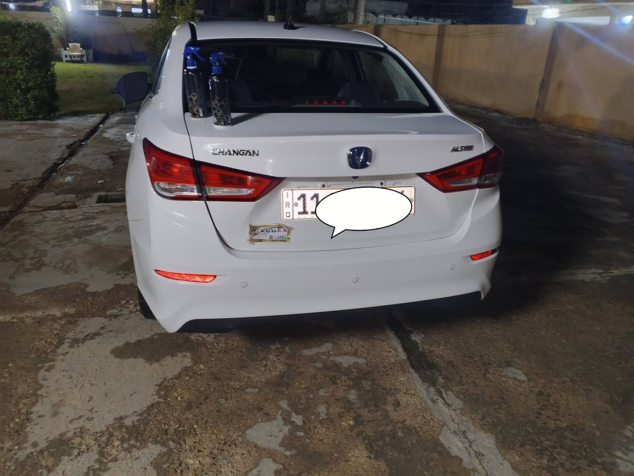 السلام عليكم شانجان L7
اقراء المنشور زين رحمه الوالديكم 
موديل 2025 حرة شركة البخيت بعدها بالظمان 
الكيلو متر واضح بالصورة بيها ظربه مكان الظربه واضح بالفيديو دعامية وبنيد مال شركه بيها ظربه بسيطه بالصندوك جوه الرقم طاك ايرباك واضح بالصوره مكان السياره بغداد قظاء المدائن سلمان باك سعر السيارة 87 ورقه$ وبيها مجال بسيط تعال شوف السيارة وتشلع عيوني 
رقم التلفون 📱***********
***********📱
