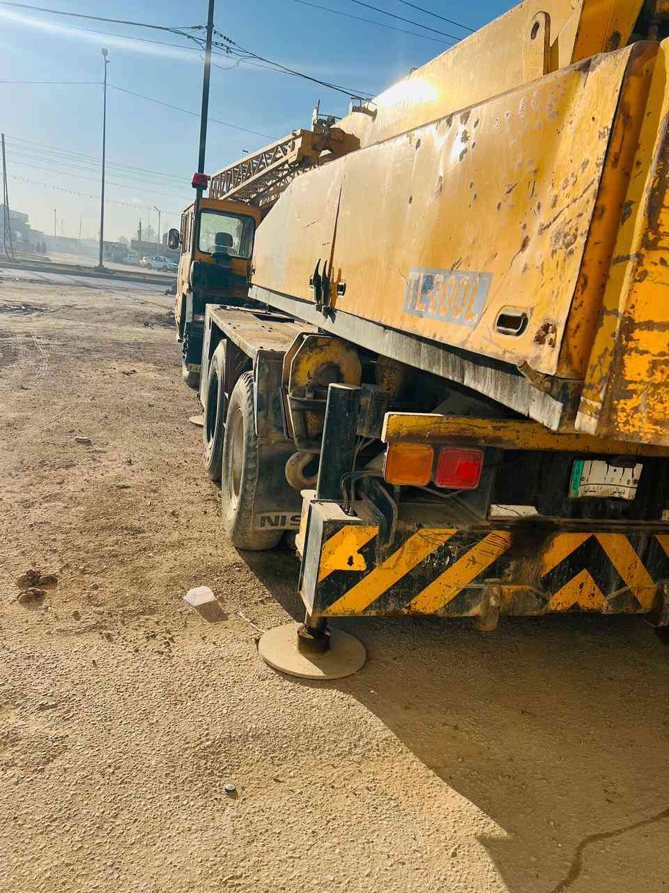 كرين
موديل 82
20طن 
نضيف 
المكان بابل
الرقم/***********
