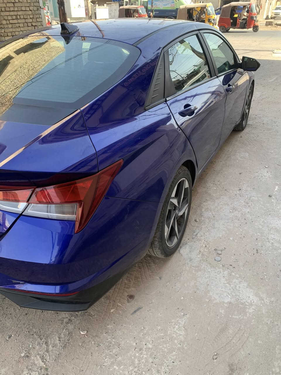 23 فول عدا الفتحه رقم مميز  .ماشيه 38
حادثه موضح بيها سونار المندلاوي 

باب مبدل وباب مصبوغ 

وبيه بارد باب خلفي 

156 😁

جديده لوووك

***********
