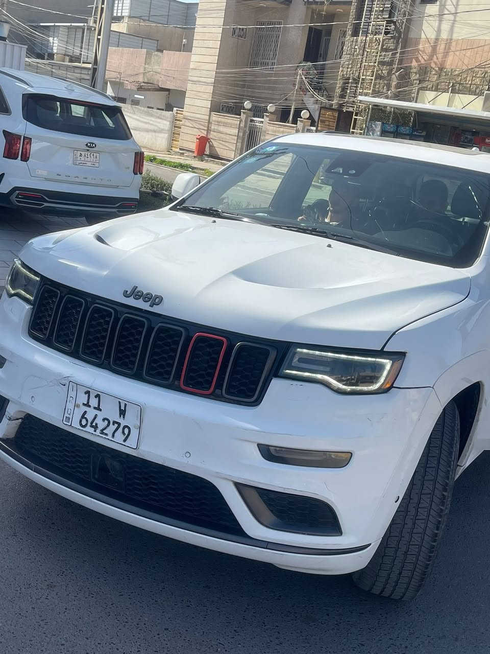 سلام عليكم جيب 2019 فول مواصفات فئه ال x مواصفاتها متخلص وسياره رزانه ونضافه ونصبه سياره ممتعوبه احلى من الصور كير مكينه بل جيس مكفولات شوته رياضي بلادي سياره كلش جديده وقويه 
سعرها 255 وبيها مجال ب ***********
