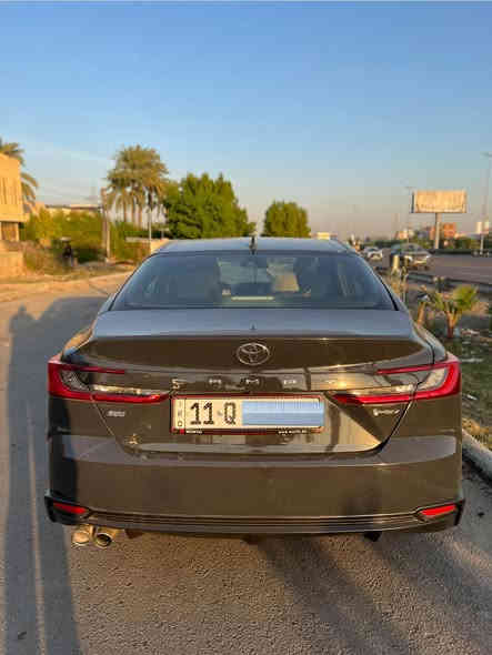 السلام عليكم
النوع : تيوتا كامري 
الموديل : 2025 
عداد المسافه : 12000 km 
فئه : SE 
وارد امريكي 
معروفه مواصفات الــ SE
حادثها الجاملغ الامامي الايمن ول بنيد وجاملغين الخلفيين
وجنطه هذا حادثها من امريكه وانضرب بيها باب بالعراق ابيع السياره احزام 
مكان السياره بغداد حي الجامعه 
السعر : 189$ قابل للتفاوض 
صور الحادث عبر الواتساب 
للتواصل الاتصال عبر الرقم او مراسله عبر الواتساب 
رقم الهاتف : ***********
