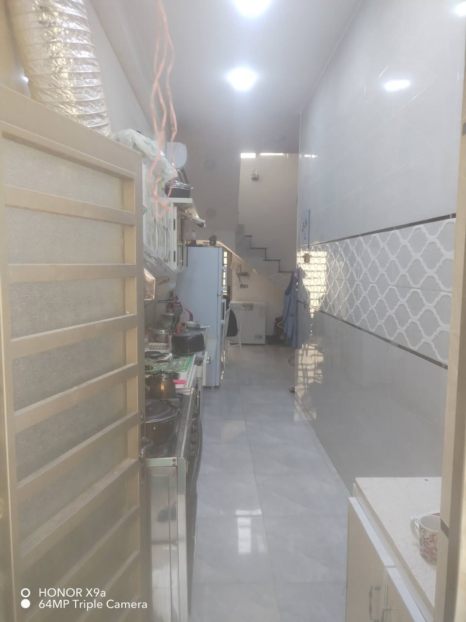 بيت ١٠٠ متر شغل درجه اولا مكانه كوفه قرب جسر الامام علي مجمع حسين الشبيلي سعر ٧٥ / ***********
